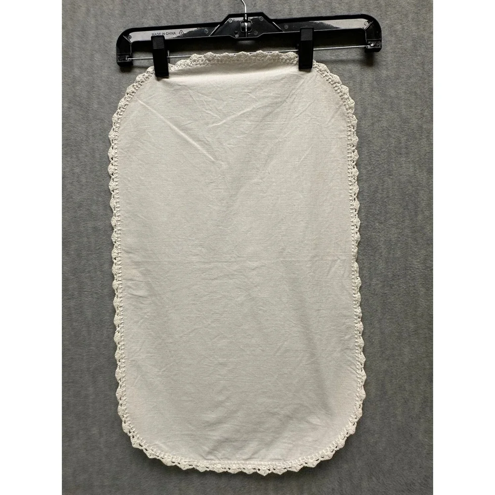 Vintage Cotton Doily Crochet Lace Trim Off White Table Runner Oval 33